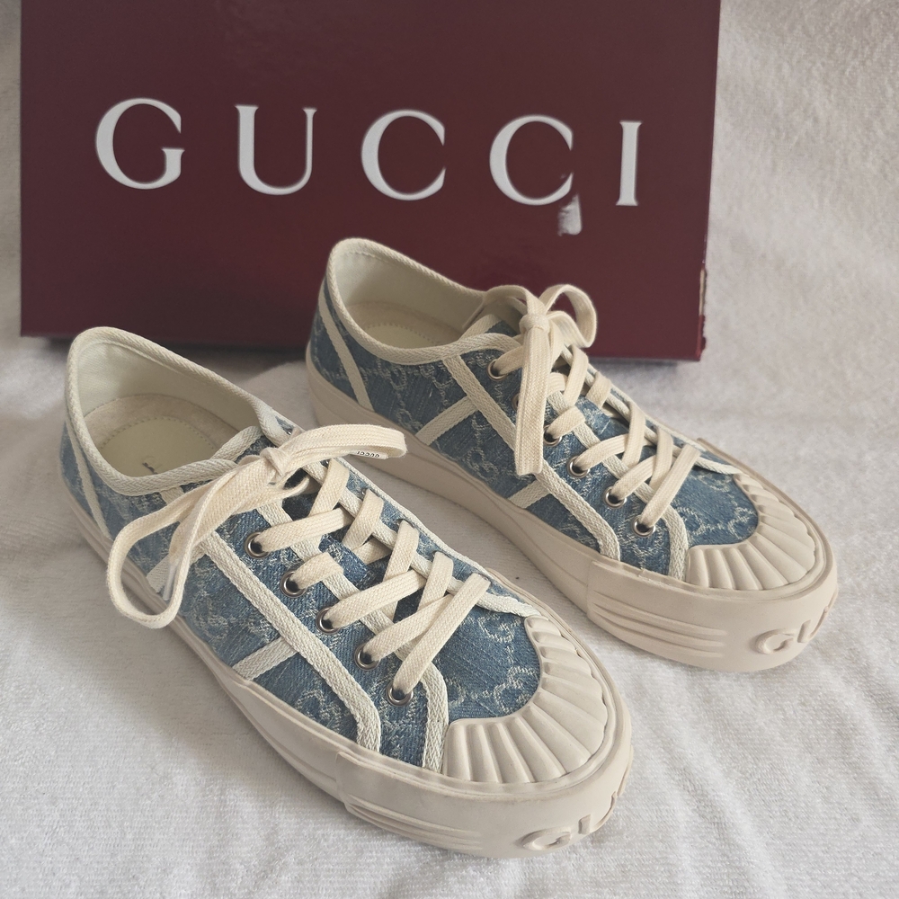 Gucci Blue and Cream Sneakers